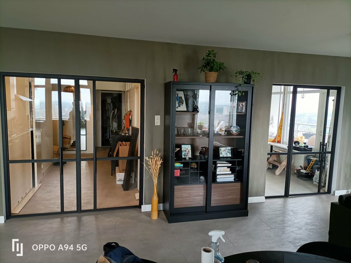 Stalen scheidingswand